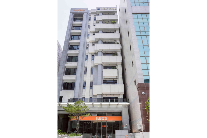 完成企業總部搬遷至七星內湖大樓